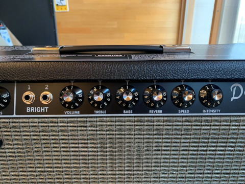 極上美品！動作完動品！FENDER USA DELUX REVERB オールチューブアンプ 